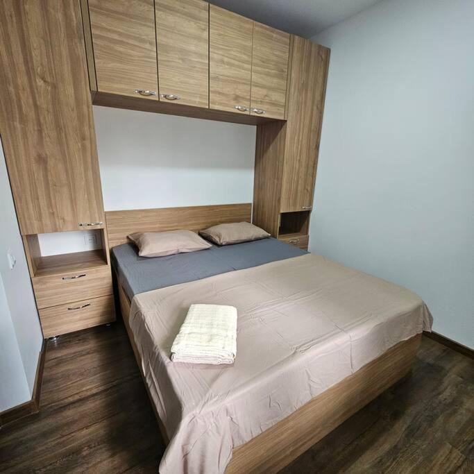 2 Bedroom Central Apartment Kiszyniów Zewnętrze zdjęcie