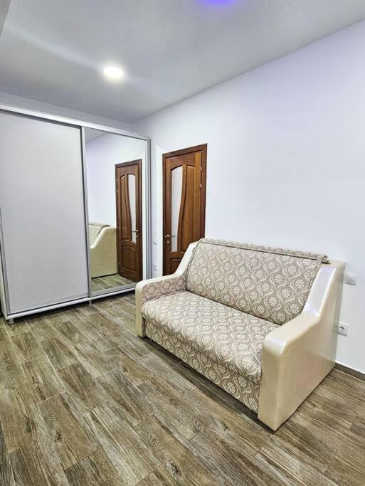2 Bedroom Central Apartment Kiszyniów Zewnętrze zdjęcie